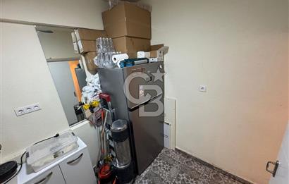 KADIKÖY TRAMVAY HATTI ÜZERİNDE DEVREN KİRALIK HAZIR KAFE