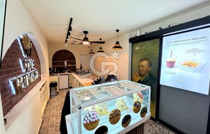 KADIKÖY TRAMVAY HATTI ÜZERİNDE DEVREN KİRALIK HAZIR KAFE