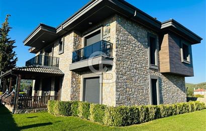 MUĞLA ULA KIZILAĞAÇ’TA DENİZE VE MERKEZE YAKIN 5+1 TAM MÜSTAKİL TAŞ VİLLA