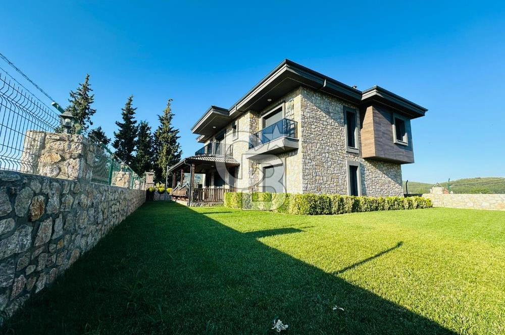 MUĞLA ULA KIZILAĞAÇ’TA DENİZE VE MERKEZE YAKIN 5+1 TAM MÜSTAKİL TAŞ VİLLA