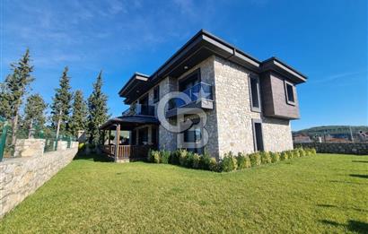 MUĞLA ULA KIZILAĞAÇ’TA DENİZE VE MERKEZE YAKIN 5+1 TAM MÜSTAKİL TAŞ VİLLA