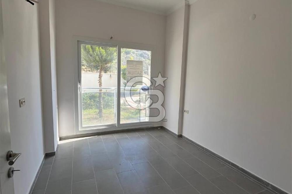 DİDİM HİSAR DA HAVUZLU SİTE İÇİNDE 1+1 BAHÇE KATI