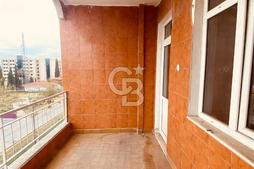 GÜVNLİK MH. VATAN BULVARI ÜZERİ SATILIK 3+1 DAİRE