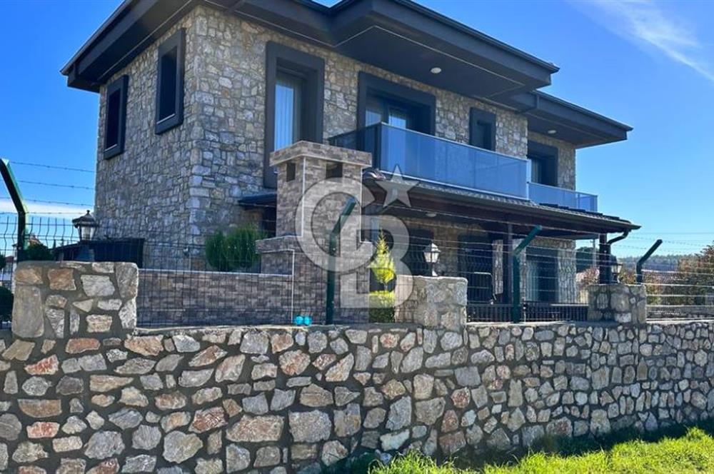 MUĞLA ULA KIZILAĞAÇ’TA DENİZE VE MERKEZE YAKIN 5+1 TAM MÜSTAKİL TAŞ VİLLA