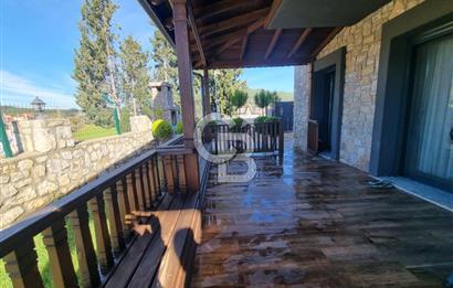 MUĞLA ULA KIZILAĞAÇ’TA DENİZE VE MERKEZE YAKIN 5+1 TAM MÜSTAKİL TAŞ VİLLA