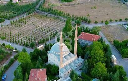 NİĞDE'DE VİLLA İMARLI 817 M2 ARSA