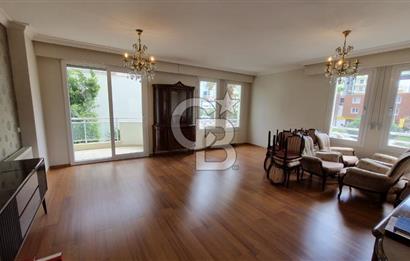 Yeni Girne Saklıbahçe Sitesi Havuz Manzaralı Satılık 3+1 Daire