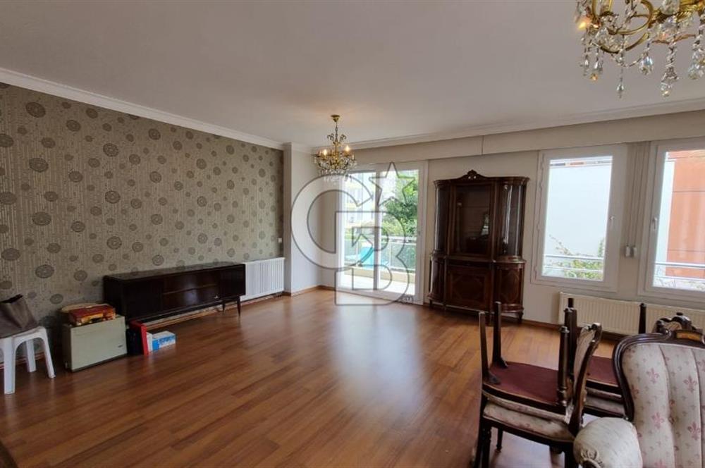 Yeni Girne Saklıbahçe Sitesi Havuz Manzaralı Satılık 3+1 Daire