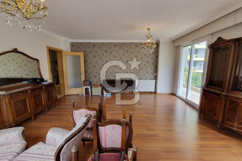 Yeni Girne Saklıbahçe Sitesi Havuz Manzaralı Satılık 3+1 Daire