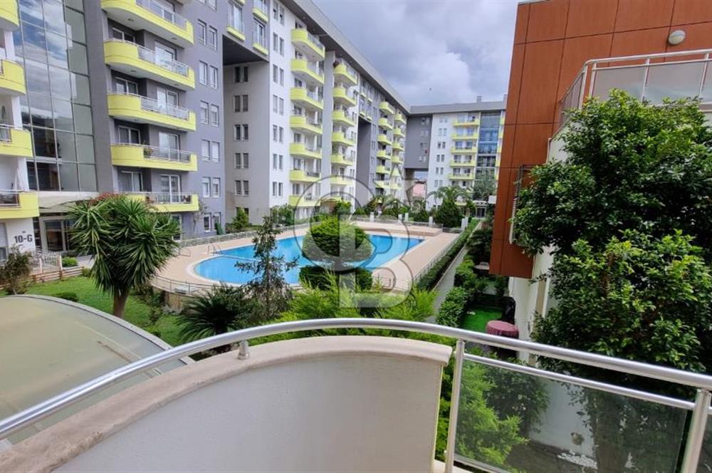 Yeni Girne Saklıbahçe Sitesi Havuz Manzaralı Satılık 3+1 Daire