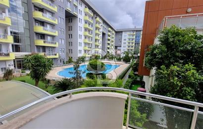 Yeni Girne Saklıbahçe Sitesi Havuz Manzaralı Satılık 3+1 Daire