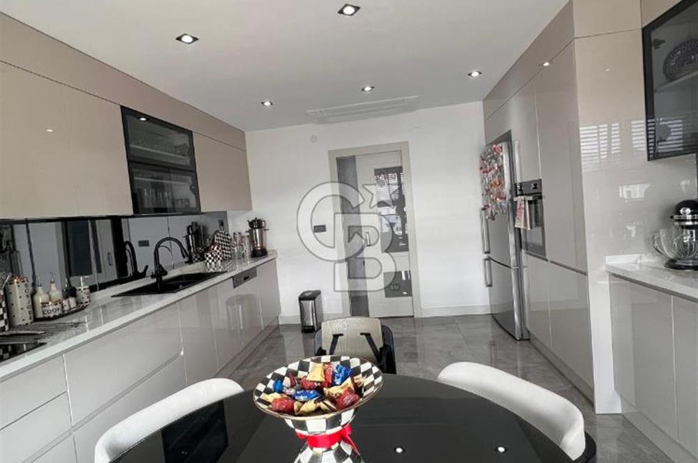 BEYLİKDÜZÜ MARMARA MAHALLESİ WESTLİFE SİTESİNDE SATILIK 3+1