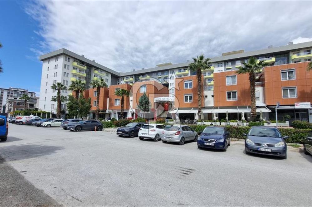 Yeni Girne Saklıbahçe Sitesi Havuz Manzaralı Satılık 3+1 Daire