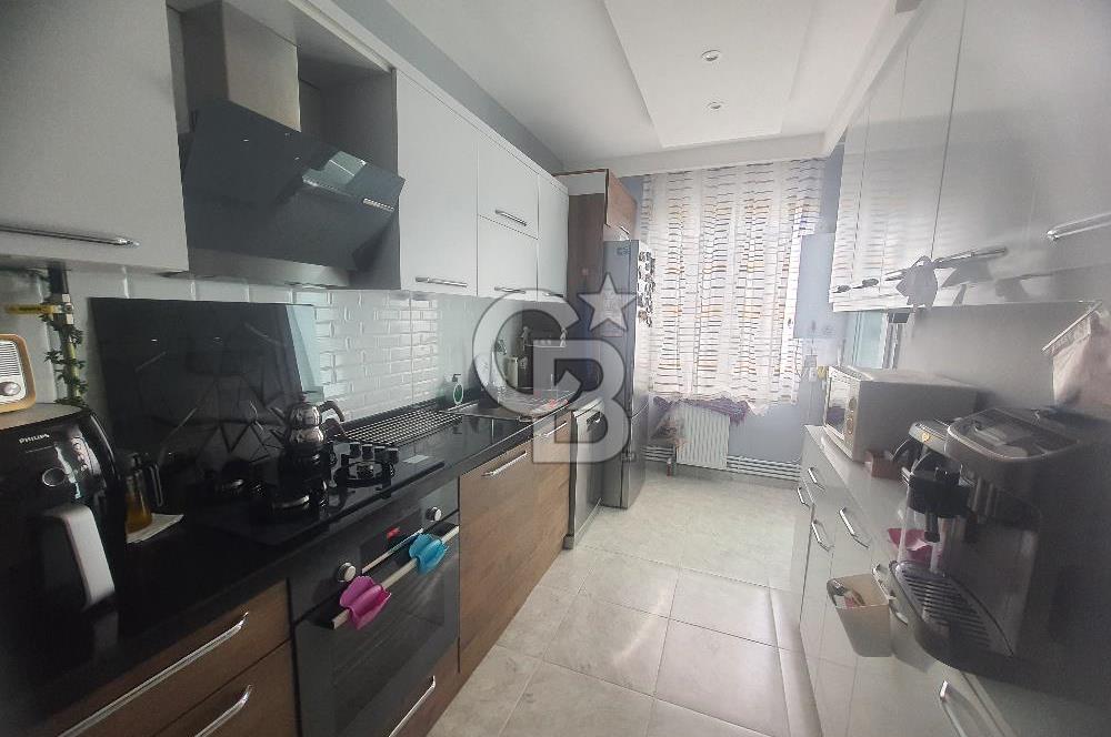 ÇİĞLİ UĞUR MUMCU MAHALLESİ EFE CİTY'DE ŞEHİR DEĞİŞİKLİĞİ NEDENİYLE SATILIK İÇİ YAPILI 2+1 DAİRE 