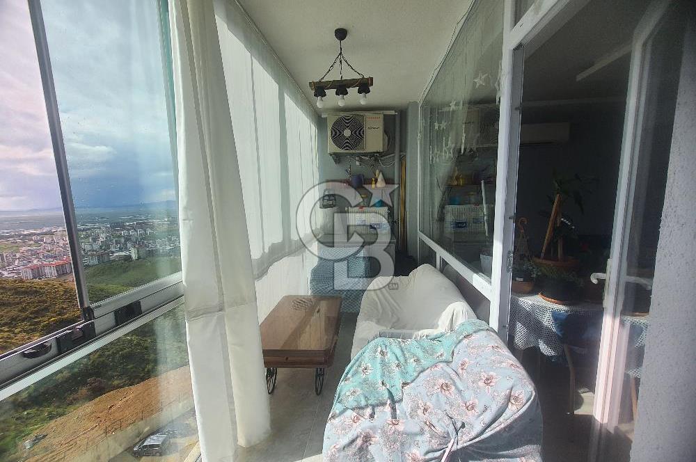 ÇİĞLİ UĞUR MUMCU MAHALLESİ EFE CİTY'DE ŞEHİR DEĞİŞİKLİĞİ NEDENİYLE SATILIK İÇİ YAPILI 2+1 DAİRE 