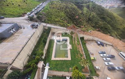 ÇİĞLİ UĞUR MUMCU MAHALLESİ EFE CİTY'DE ŞEHİR DEĞİŞİKLİĞİ NEDENİYLE SATILIK İÇİ YAPILI 2+1 DAİRE 