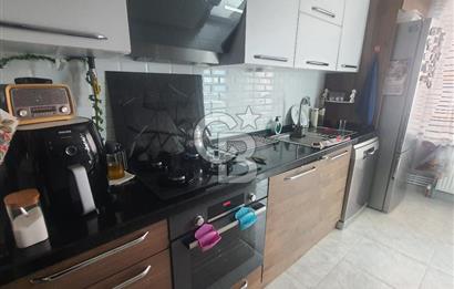 ÇİĞLİ UĞUR MUMCU MAHALLESİ EFE CİTY'DE ŞEHİR DEĞİŞİKLİĞİ NEDENİYLE SATILIK İÇİ YAPILI 2+1 DAİRE 