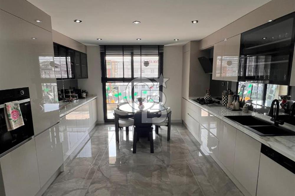 BEYLİKDÜZÜ MARMARA MAHALLESİ WESTLİFE SİTESİNDE SATILIK 3+1