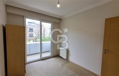 Yeni Girne Saklıbahçe Sitesi Havuz Manzaralı Satılık 3+1 Daire