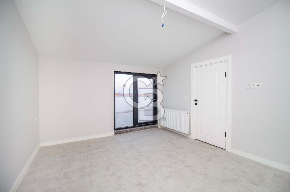 BAHÇELİEVLER'DE KİRALIK "2+1" VE "ÜST KAT EKSTRA ALANLI 1+1"