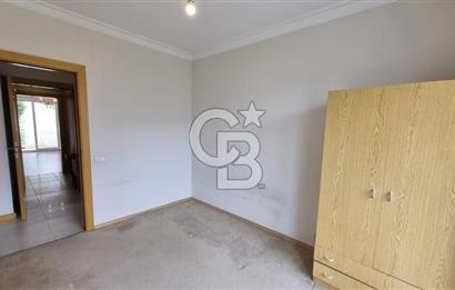 Yeni Girne Saklıbahçe Sitesi Havuz Manzaralı Satılık 3+1 Daire