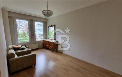 Yeni Girne Saklıbahçe Sitesi Havuz Manzaralı Satılık 3+1 Daire