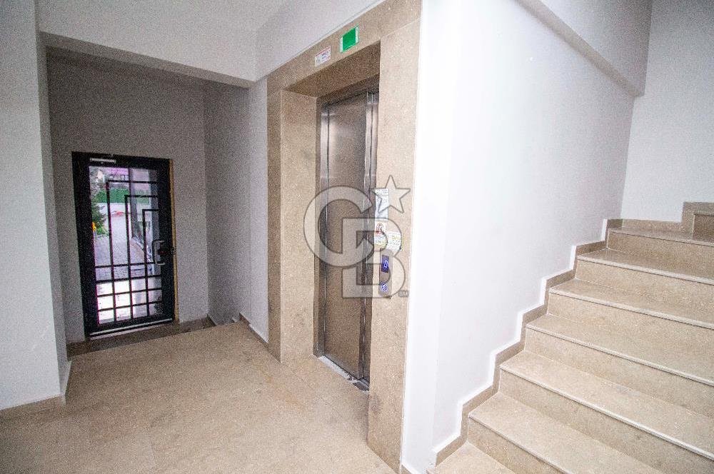 BAHÇELİEVLER'DE KİRALIK "2+1" VE "ÜST KAT EKSTRA ALANLI 1+1"