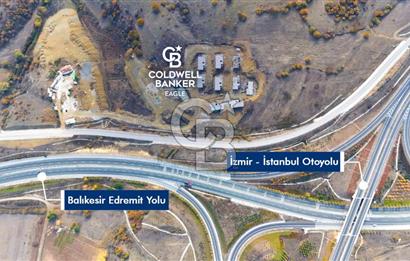 CB EAGLE'DAN EDREMİT YOLUNDA EMSALSİZ SATILIK 4+1 HAVUZLU VİLLA