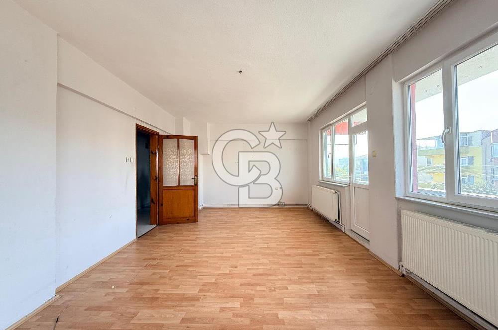 CB KİNG'DEN 1.SAKARYA MAHALLESİ ARA KAT 3+1 KİRALIK DAİRE