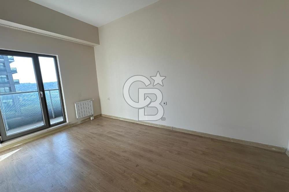 SEMBOL İSTANBUL'DA DENİZ MANZARALI BÜYÜK TİP 1+1 KİRALIK DAİRE