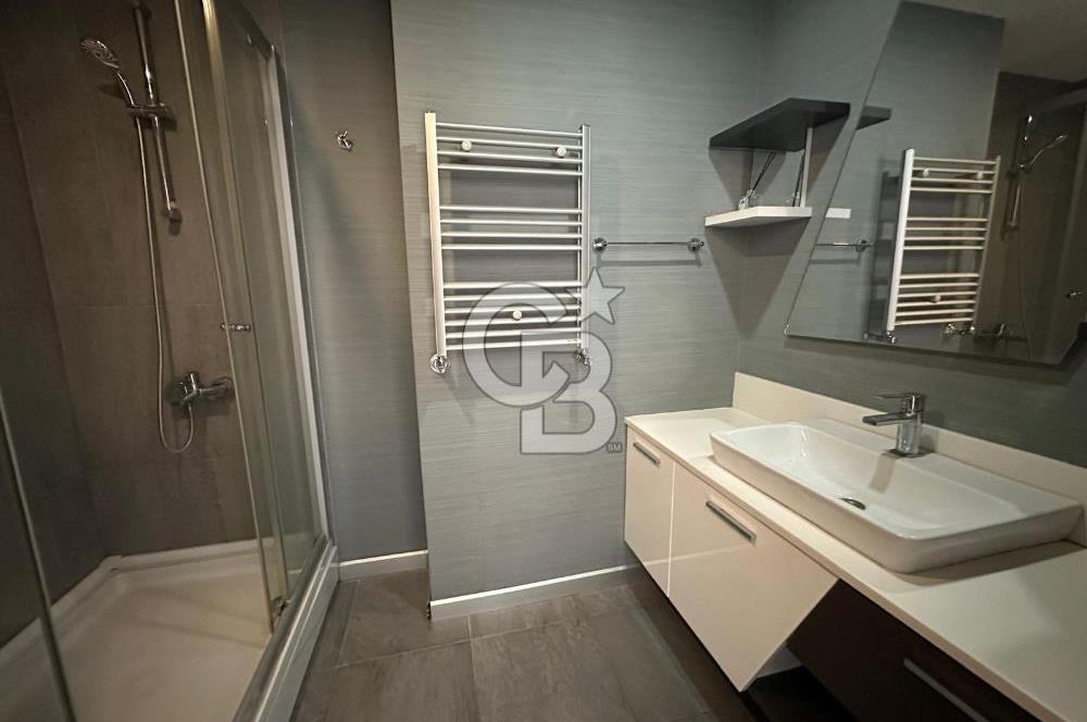 SEMBOL İSTANBUL'DA DENİZ MANZARALI BÜYÜK TİP 1+1 KİRALIK DAİRE