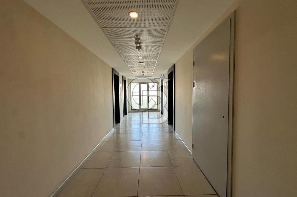 SEMBOL İSTANBUL'DA DENİZ MANZARALI BÜYÜK TİP 1+1 KİRALIK DAİRE