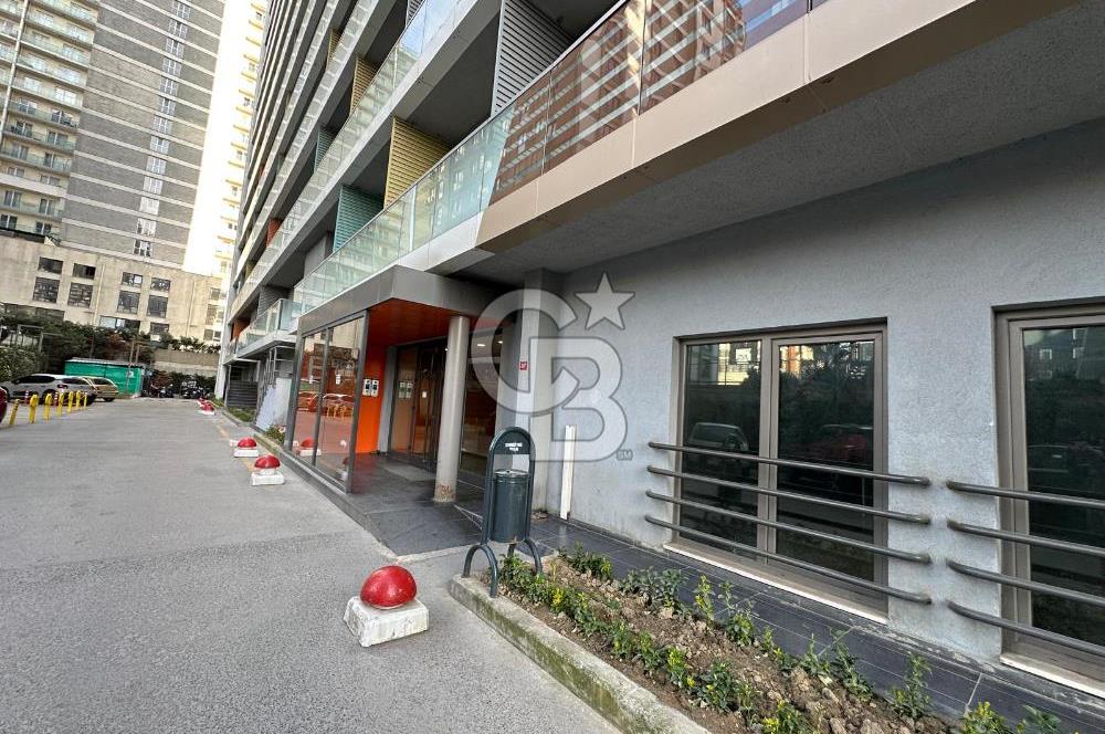 SEMBOL İSTANBUL'DA DENİZ MANZARALI BÜYÜK TİP 1+1 KİRALIK DAİRE