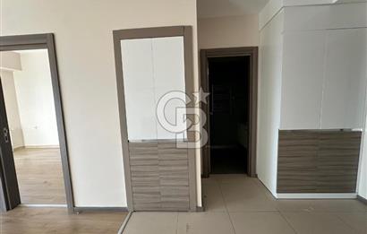 SEMBOL İSTANBUL'DA DENİZ MANZARALI BÜYÜK TİP 1+1 KİRALIK DAİRE