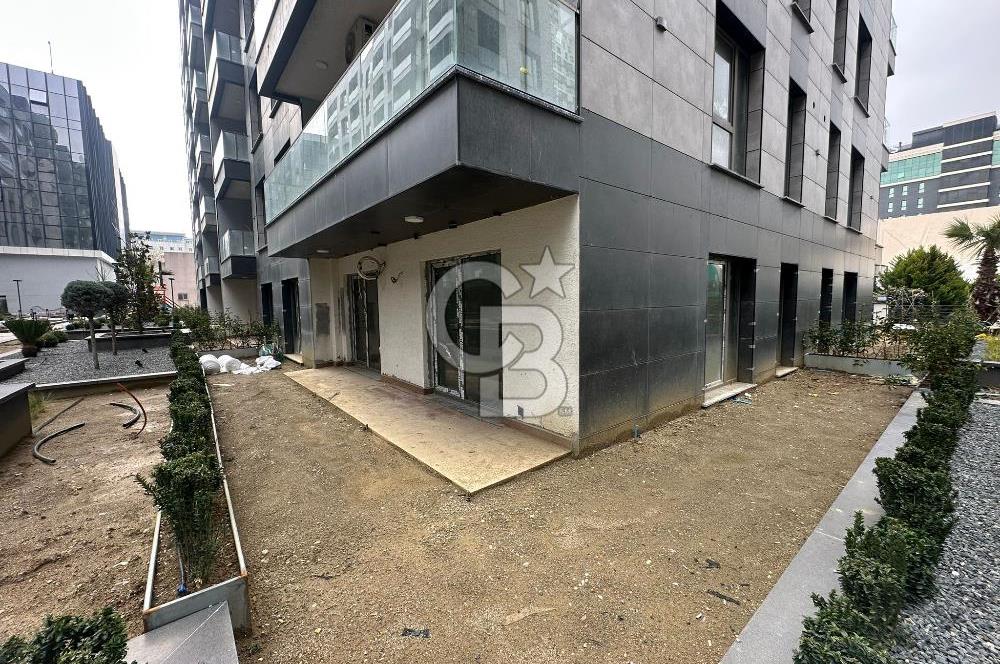 EMPİRE BEYLİKDÜZÜ 83 M2 SATILIK 2+1 BAHÇE KATI