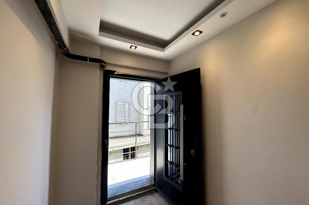 FOÇA'DA  SATILIK SIFIR 2+1  DAİRE