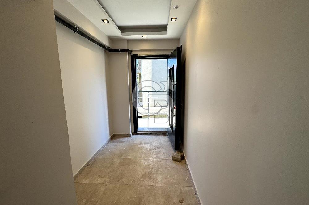 FOÇA'DA  SATILIK SIFIR 2+1  DAİRE