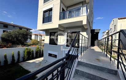 FOÇA'DA  SATILIK SIFIR 2+1  DAİRE