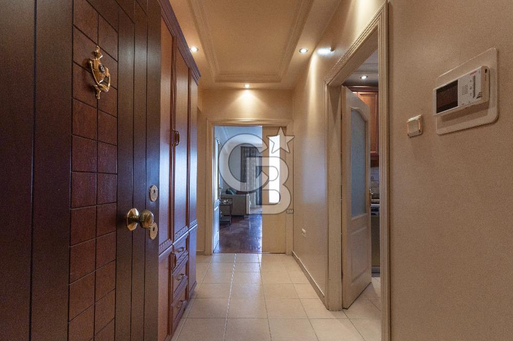 Kozyatağı'nda Satılık 3+1 Daire - 95m² Net, Merkezi Konum