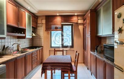 Kozyatağı'nda Satılık 3+1 Daire - 95m² Net, Merkezi Konum