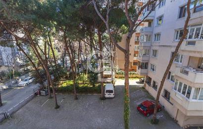 Kozyatağı'nda Satılık 3+1 Daire - 95m² Net, Merkezi Konum