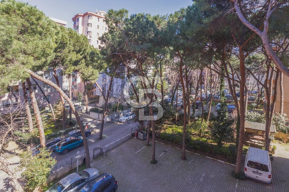 Kozyatağı'nda Satılık 3+1 Daire - 95m² Net, Merkezi Konum