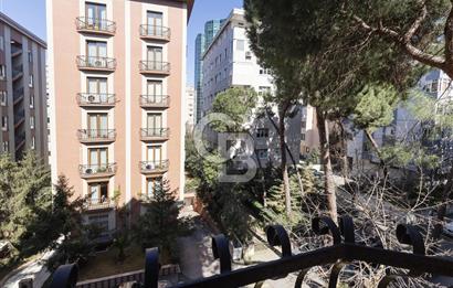 Kozyatağı'nda Satılık 3+1 Daire - 95m² Net, Merkezi Konum