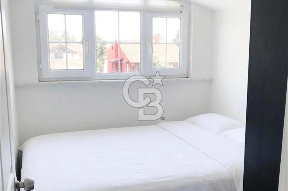 İstanbul'a Yakın Denize 100 Metre 308m2 Bahçeli İkiz Villa