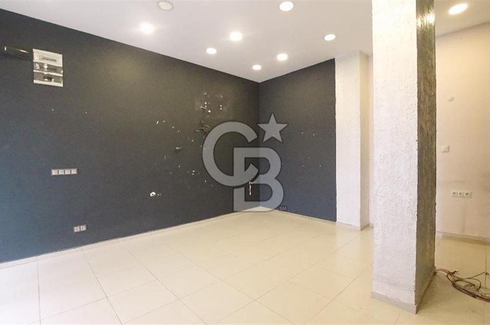 İzmir Bornova Kazım Dirik Mükemmel Konum da Satılık Dükkan 60 m²