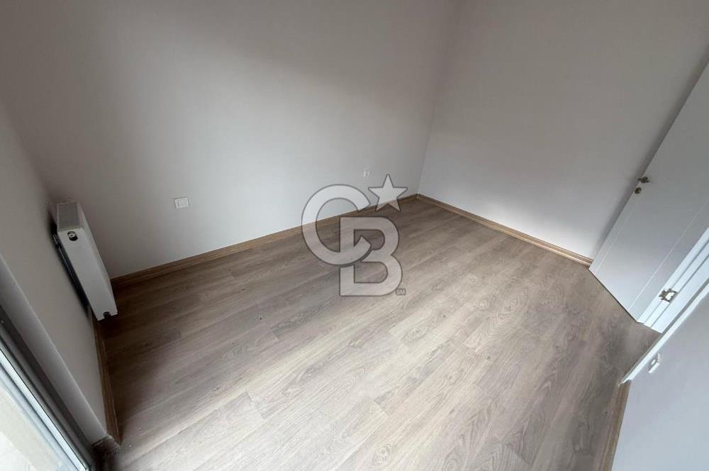 SUR YAPI SURCADDE 'DE CADDE MANZARALI KİRALIK 1+1 BALKONLU DAİRE