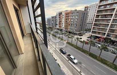 SUR YAPI SURCADDE 'DE CADDE MANZARALI KİRALIK 1+1 BALKONLU DAİRE