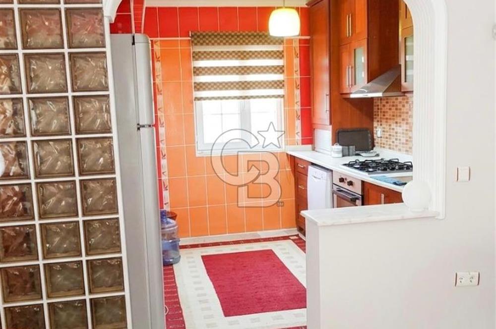 İstanbul'a Yakın Denize 100 Metre 308m2 Bahçeli İkiz Villa