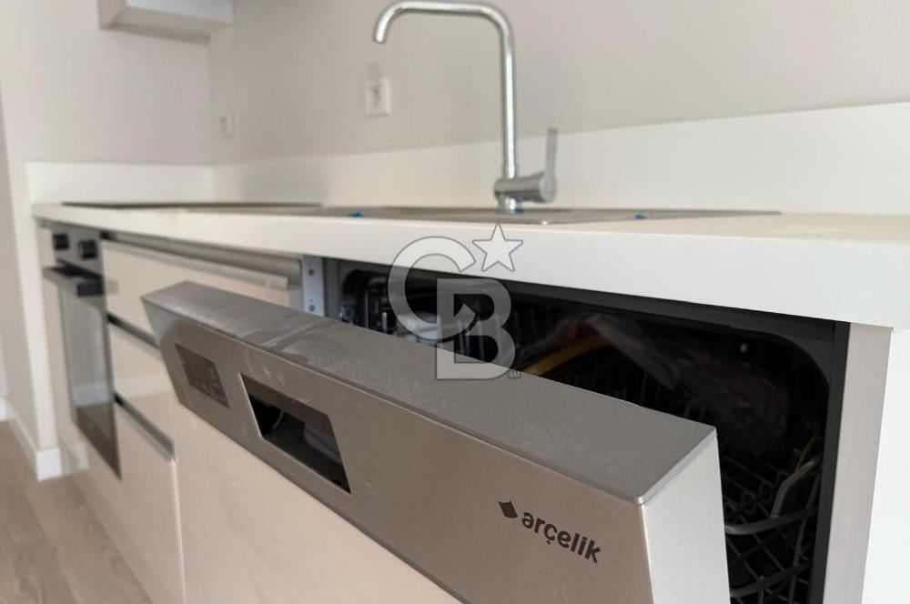 SUR YAPI SURCADDE 'DE CADDE MANZARALI KİRALIK 1+1 BALKONLU DAİRE