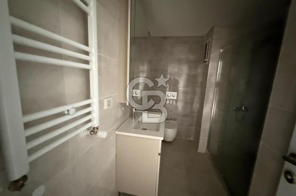 SUR YAPI SURCADDE 'DE CADDE MANZARALI KİRALIK 1+1 BALKONLU DAİRE
